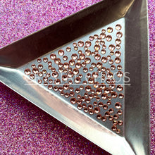 Load image into Gallery viewer, Apricot, Non-Hotfix PRECIOSA Crystals Mixed Size Pack SS5/SS7/SS10 150pc