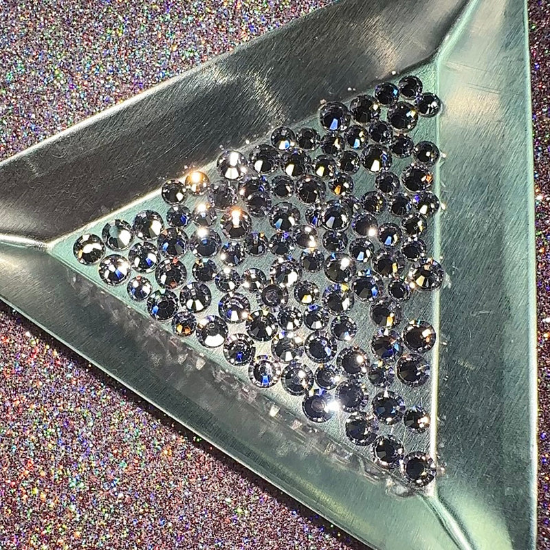 Pale Lilac, Non-Hotfix PRECIOSA Crystals Mixed Size Pack SS12/SS16 100pc - Crystal Chaos