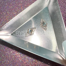 Load and play video in Gallery viewer, Diamond, 3D Rhinestone CHARM 040-S, 15x9mm, Silver/Crystal AB, 2pc
