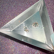 Load and play video in Gallery viewer, Curve, 3D Rhinestone CHARM 045-S, 10x5mm, Silver/Crystal AB, 2pc
