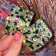 Load and play video in Gallery viewer, 'Universe' Green Mix Crystal Chaos Heavy Buckles (Made Using High Quality Rhinestones)

