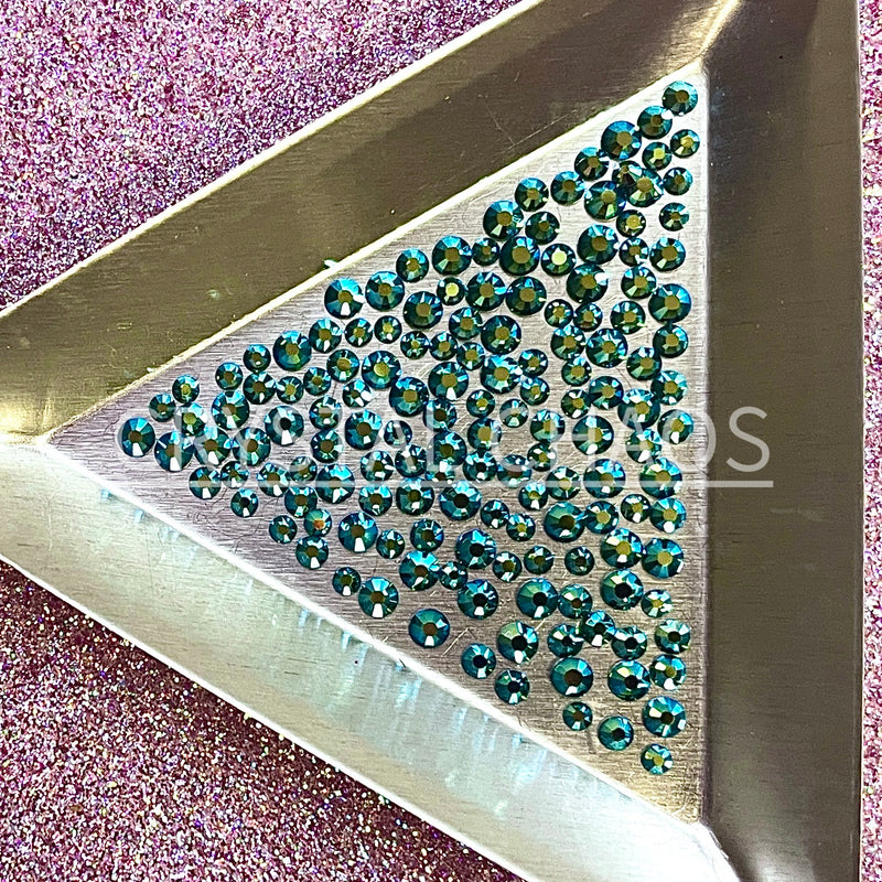 Shamrock AB, Non-Hotfix PRECIOSA Crystals Mixed Size Pack SS6/SS8/SS10 150pc - Crystal Chaos