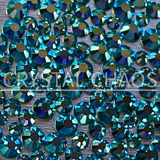 Flatback Crystals, Round, Non-Hotfix PRECIOSA, Blue Zircon AB - Crystal Chaos
